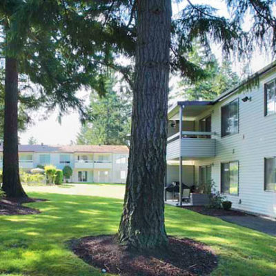 Arborpointe Apartments Grounds